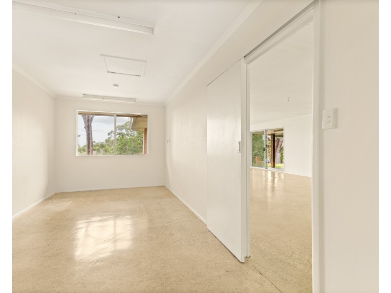 12 Illawong Crescent, Dunwich QLD 4183