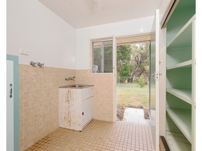 12 Illawong Crescent, Dunwich QLD 4183