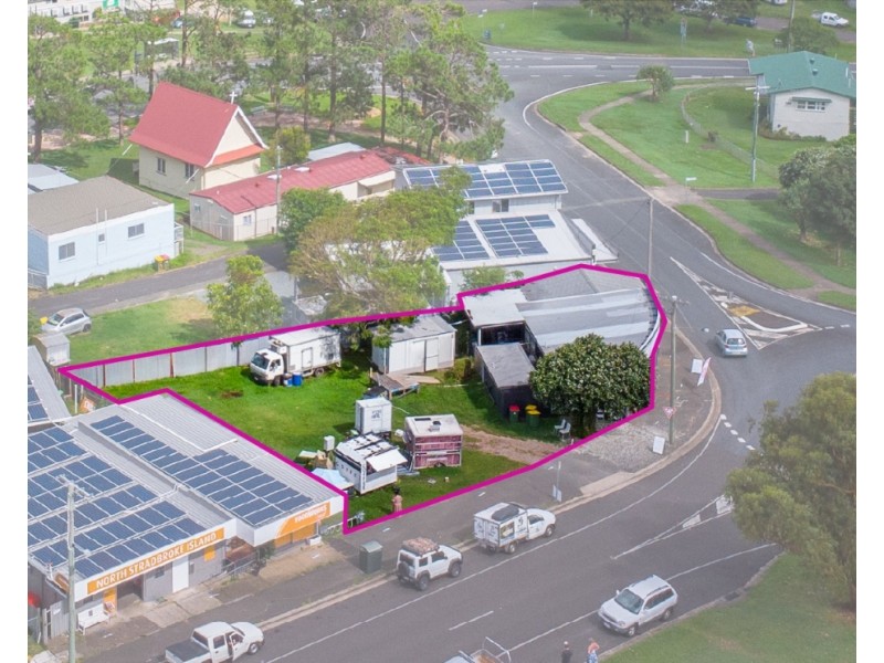 7 Stradbroke Place, Dunwich QLD 4183