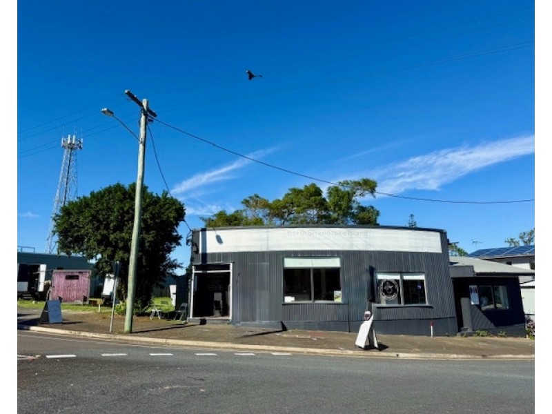 7 Stradbroke Place, Dunwich QLD 4183