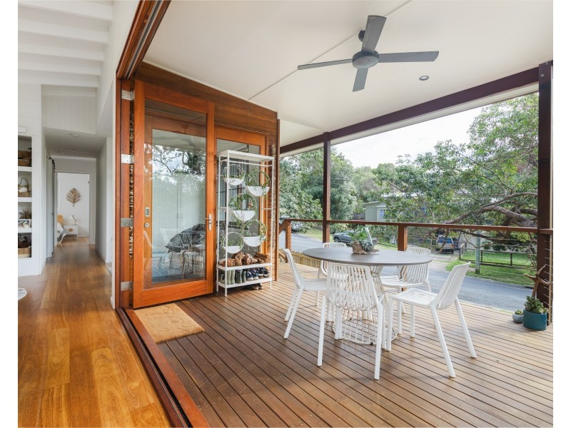 44 Booran Street, Point Lookout QLD 4183