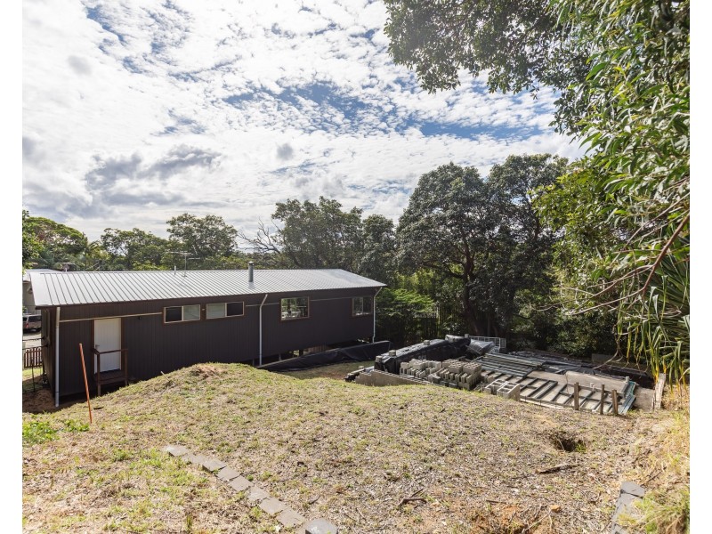 44 Booran Street, Point Lookout QLD 4183