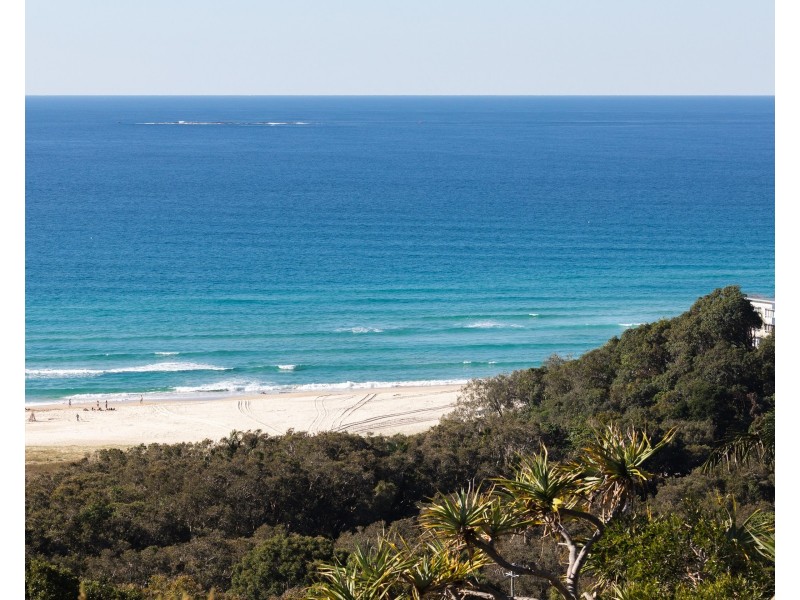19 Cumming Parade, Point Lookout QLD 4183