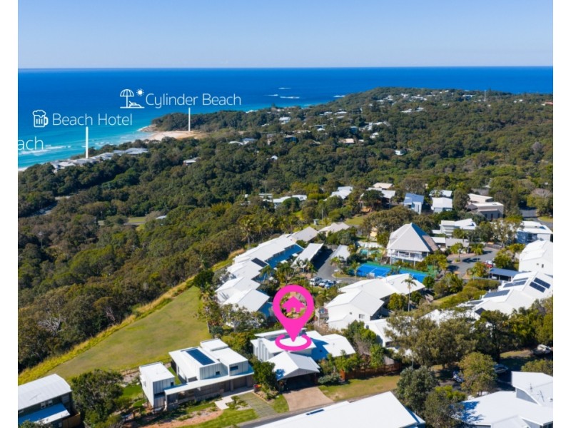 19 Cumming Parade, Point Lookout QLD 4183