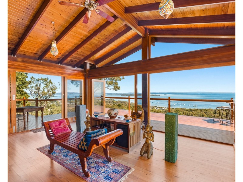 10A Illawong Crescent, Dunwich QLD 4183