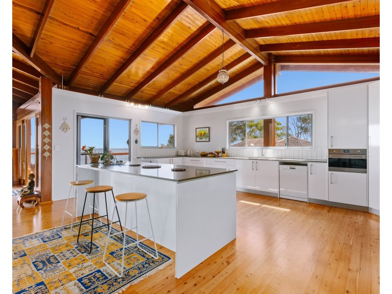 10A Illawong Crescent, Dunwich QLD 4183
