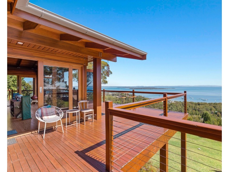 10A Illawong Crescent, Dunwich QLD 4183