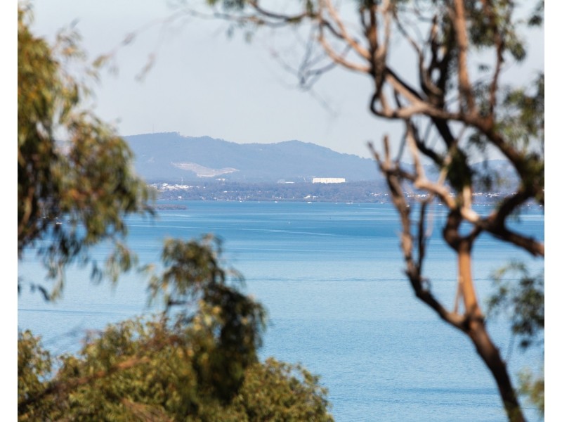 10A Illawong Crescent, Dunwich QLD 4183