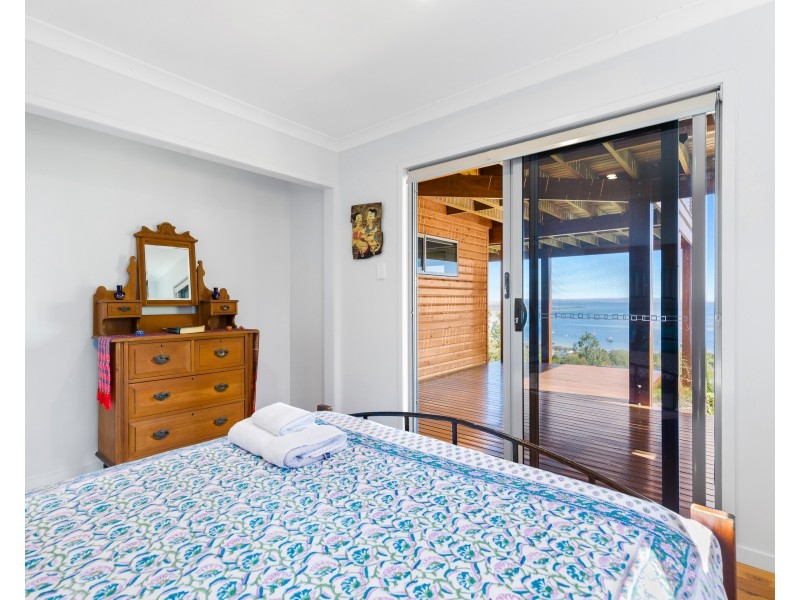 10A Illawong Crescent, Dunwich QLD 4183
