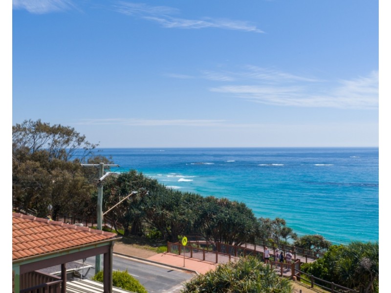 25 Mooloomba Road, Point Lookout QLD 4183