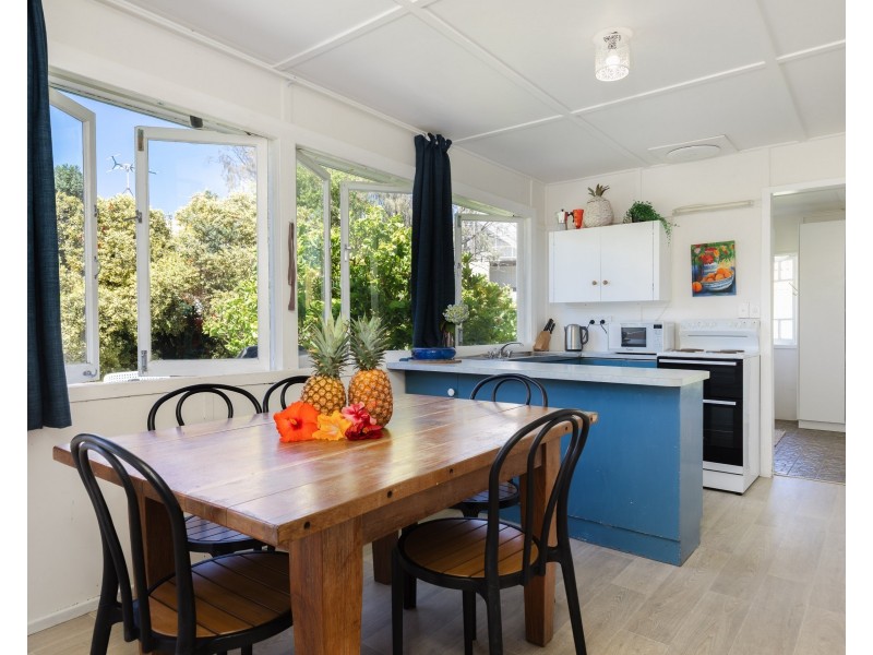 13 Mooloomba Road, Point Lookout QLD 4183