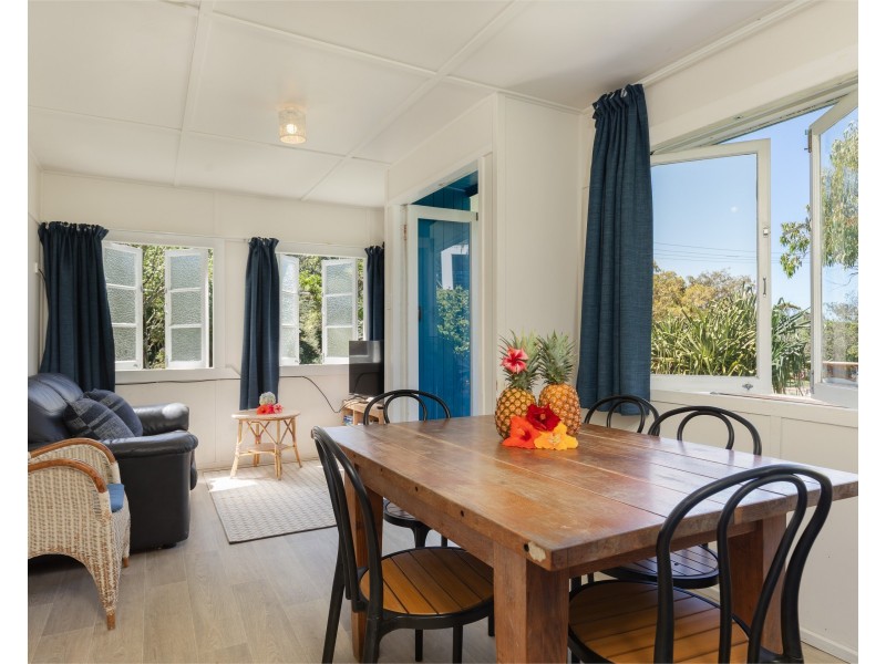 13 Mooloomba Road, Point Lookout QLD 4183