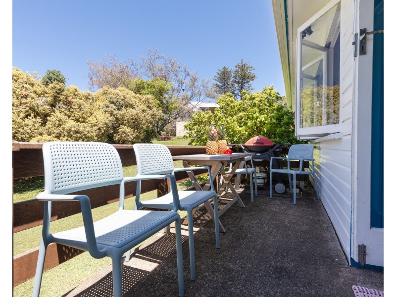 13 Mooloomba Road, Point Lookout QLD 4183