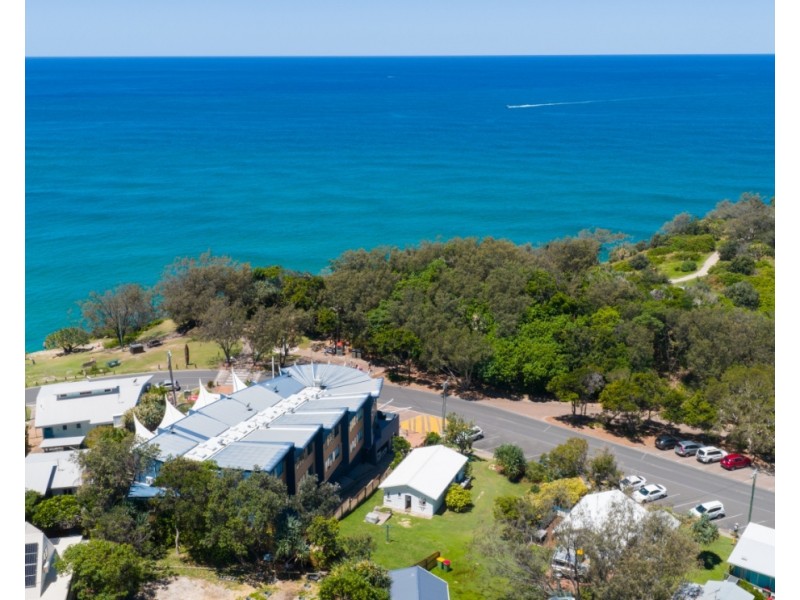 13 Mooloomba Road, Point Lookout QLD 4183