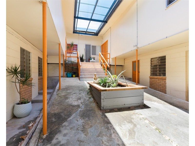 4/17 Bigoon Road, Point Lookout QLD 4183