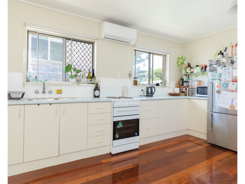 4/17 Bigoon Road, Point Lookout QLD 4183