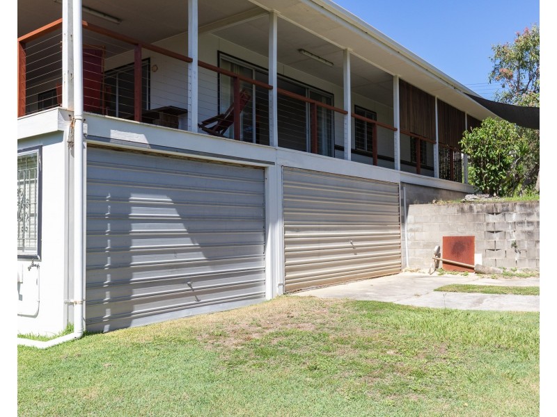 15 Galeen Street, Point Lookout QLD 4183