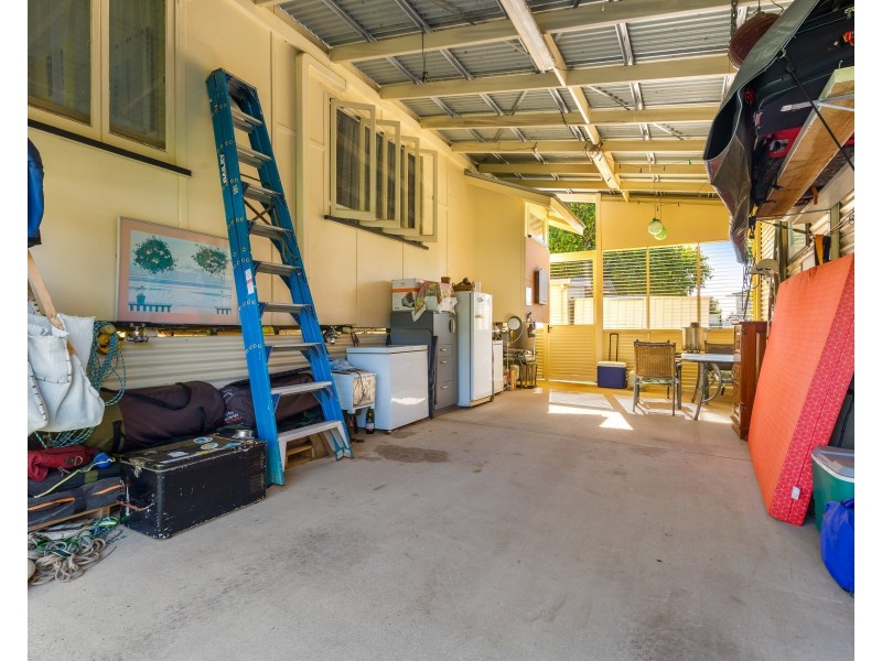 32 Petrie Street, Dunwich QLD 4183