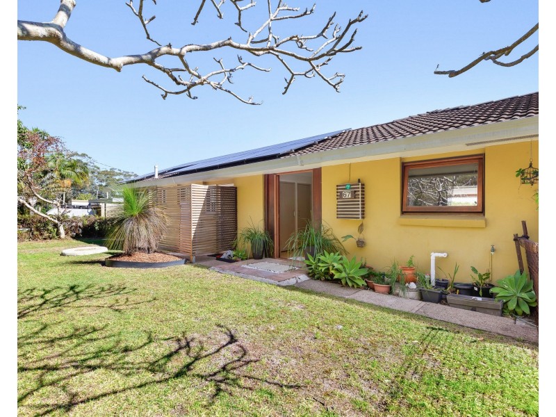 67 Rainbow Crescent, Dunwich QLD 4183