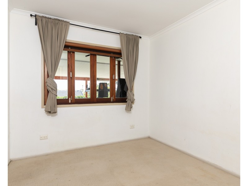 67 Rainbow Crescent, Dunwich QLD 4183