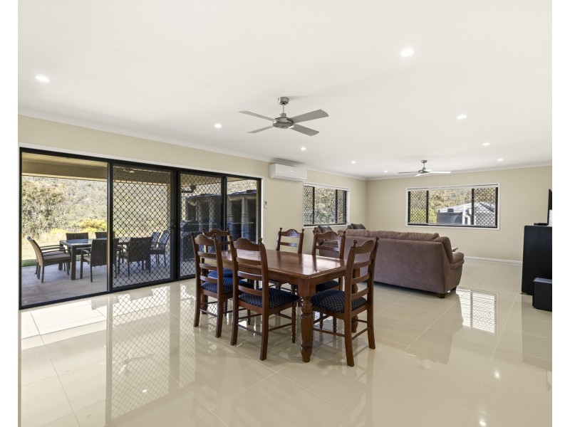 98 Hell Hole Creek Road, Preston QLD 4352