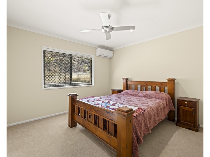 98 Hell Hole Creek Road, Preston QLD 4352