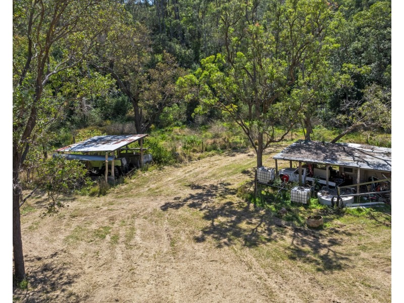 98 Hell Hole Creek Road, Preston QLD 4352