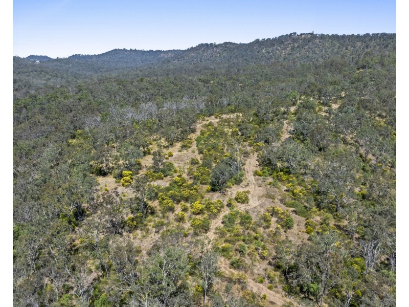 98 Hell Hole Creek Road, Preston QLD 4352