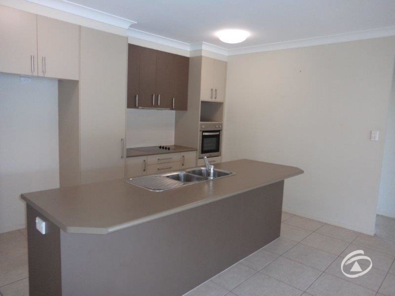 50 Sunbird Drive, Woree QLD 4868