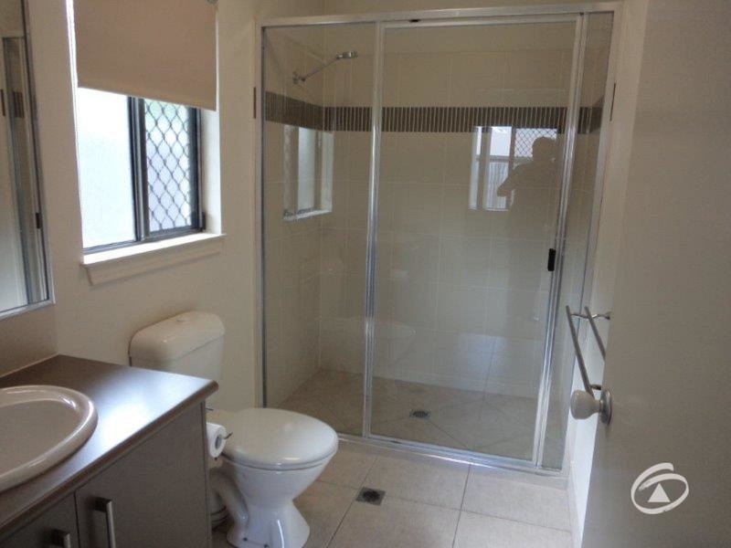 50 Sunbird Drive, Woree QLD 4868