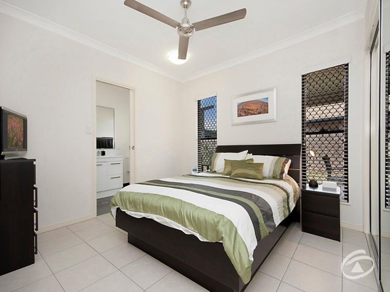 4 Scaglioni Street, Redlynch QLD 4870
