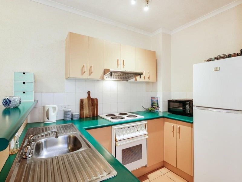 4/319 Severin Street, Parramatta Park QLD 4870