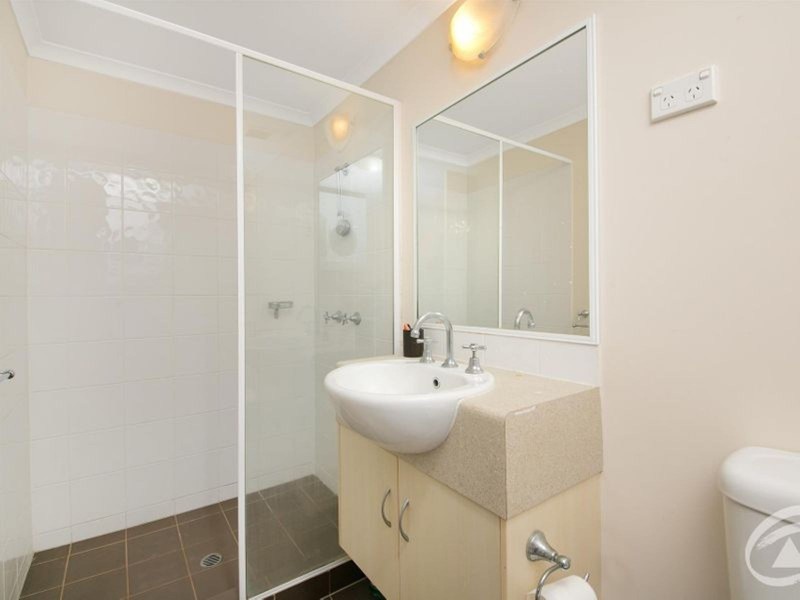 113/11-15 Charlekata Close, Freshwater QLD 4870