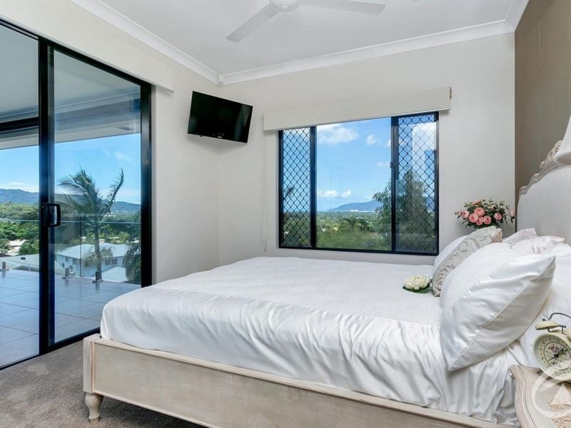 11 Rosemont Court, Mooroobool QLD 4870