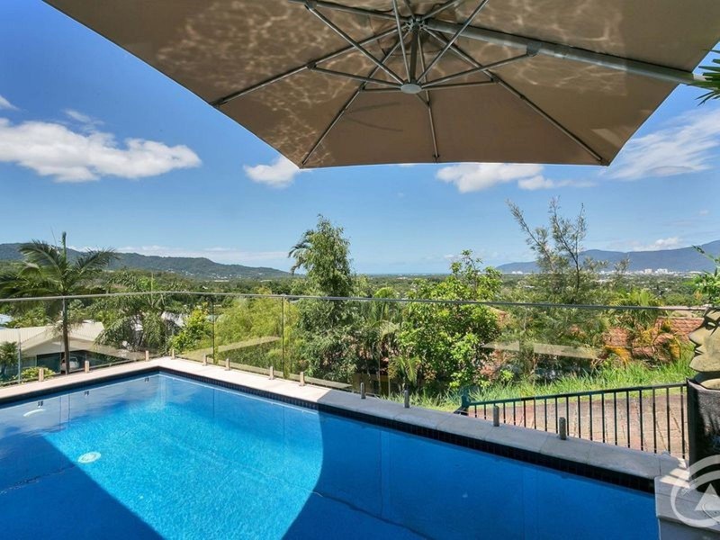 11 Rosemont Court, Mooroobool QLD 4870