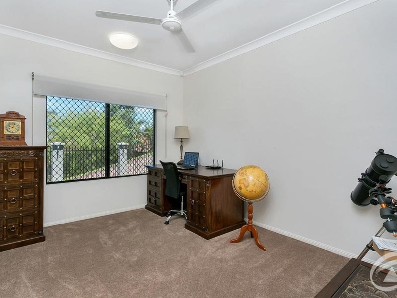 11 Rosemont Court, Mooroobool QLD 4870