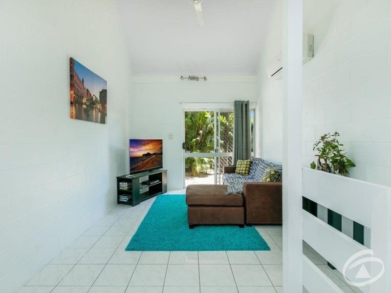 5/10-12 Alamanda Street, Holloways Beach QLD 4878