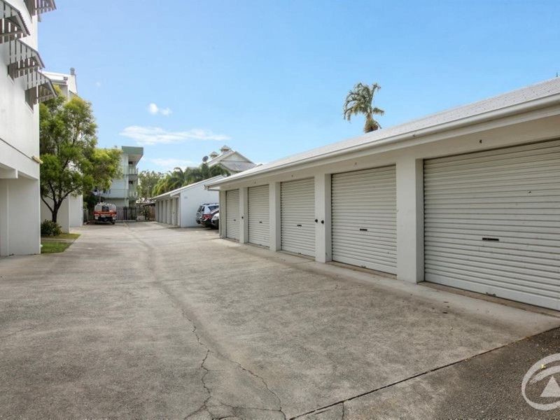 6/158 McLeod Street, Cairns North QLD 4870