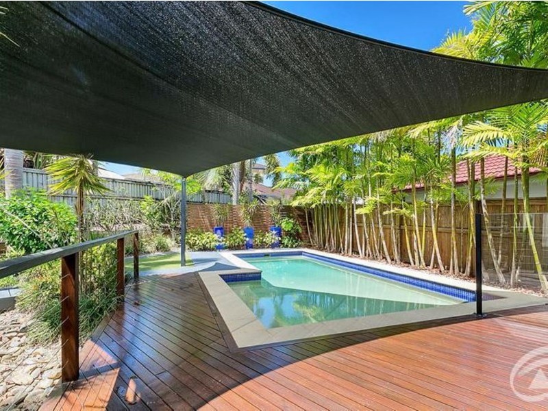 10 Bushlark Place, Smithfield QLD 4878