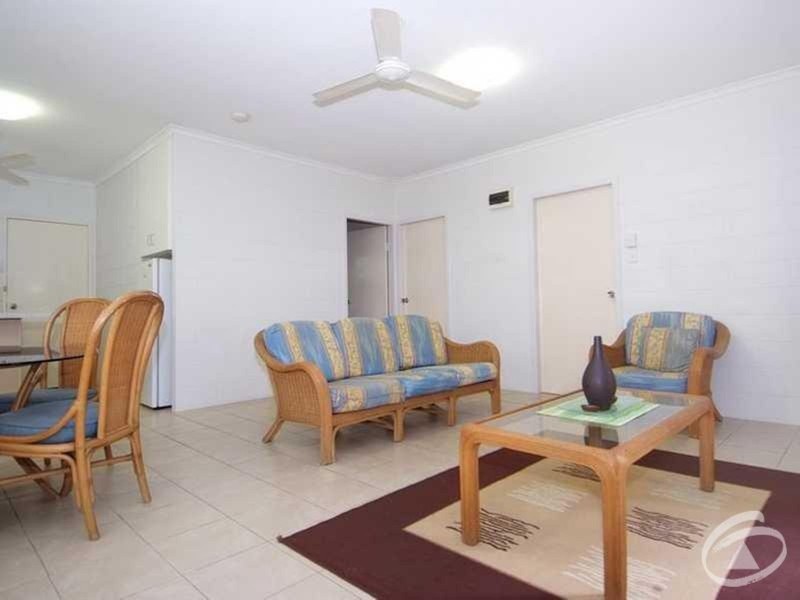 1/222-226 Fearnley Street, Parramatta Park QLD 4870