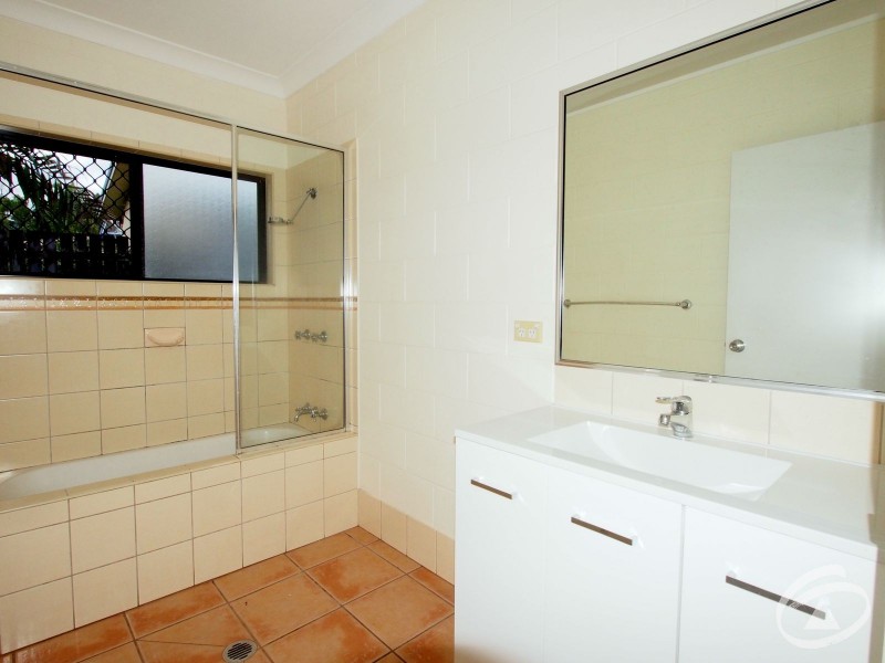 76 Shaft Street, Edmonton QLD 4869