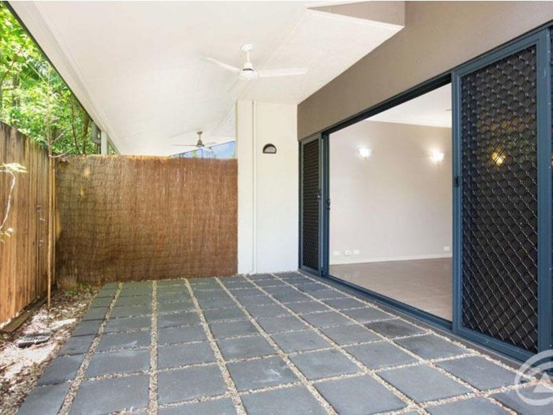 8/1766 Captain Cook Highway, Clifton Beach QLD 4879