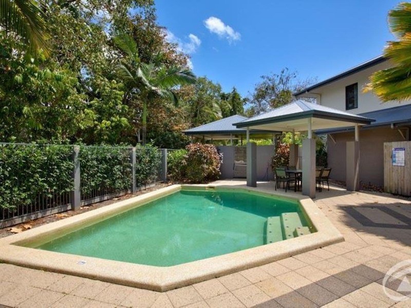 8/1766 Captain Cook Highway, Clifton Beach QLD 4879