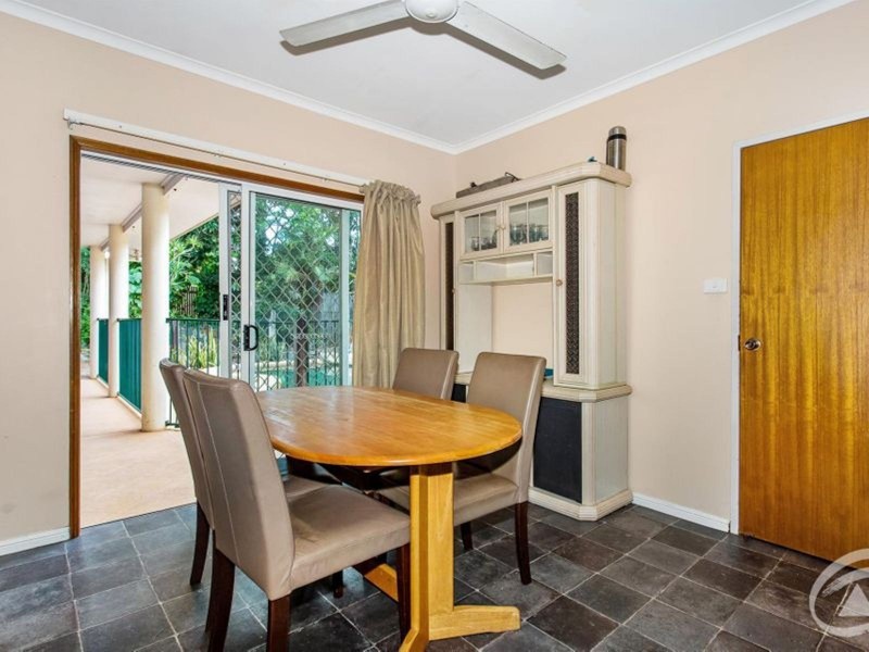 4 Edmonds Close, Bentley Park QLD 4869
