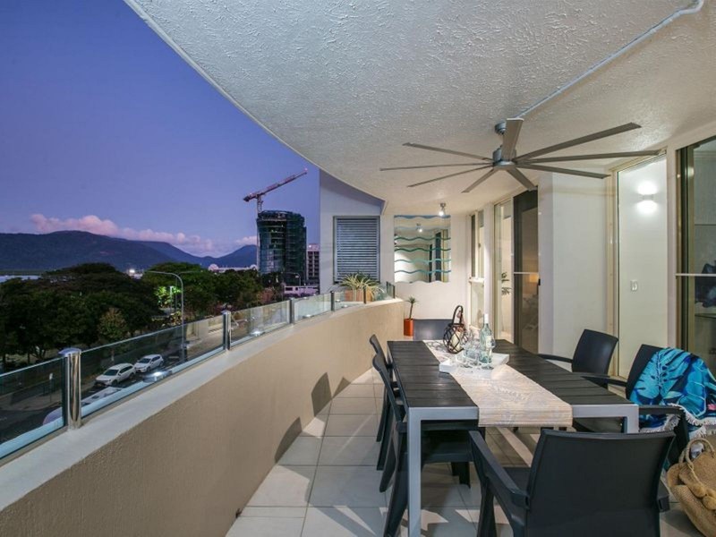 20/155 The Esplanade, Cairns City QLD 4870