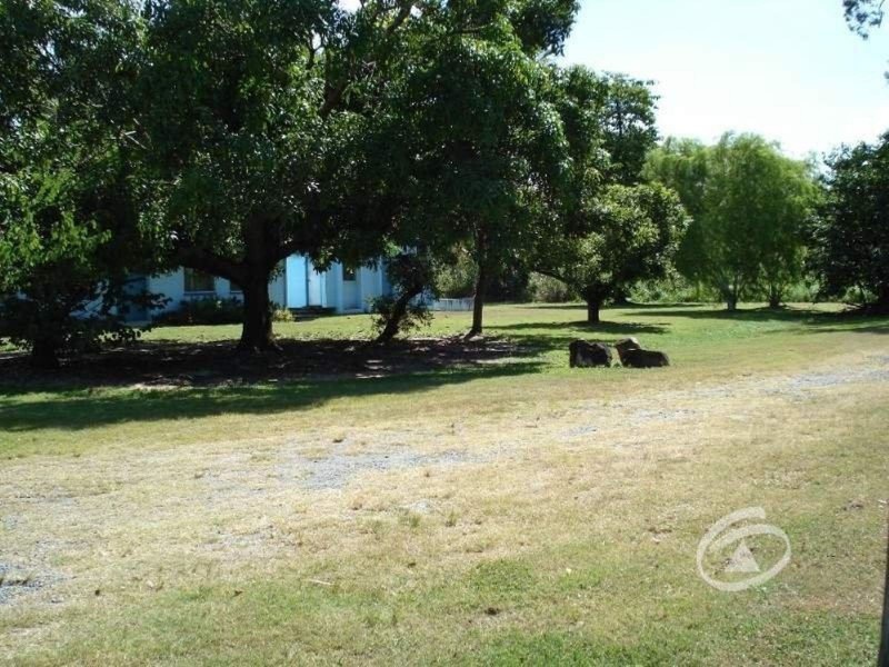 32 James Street, Manunda QLD 4870