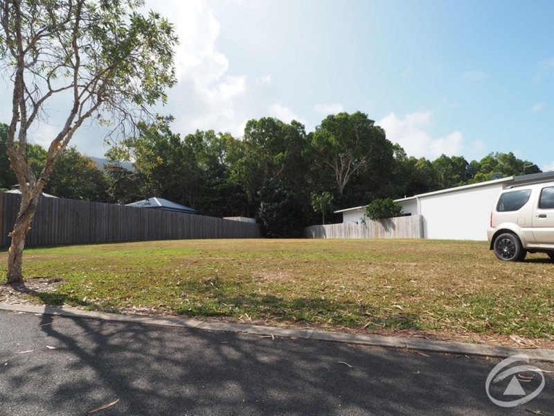 10 Sennfeld Close, Palm Cove QLD 4879