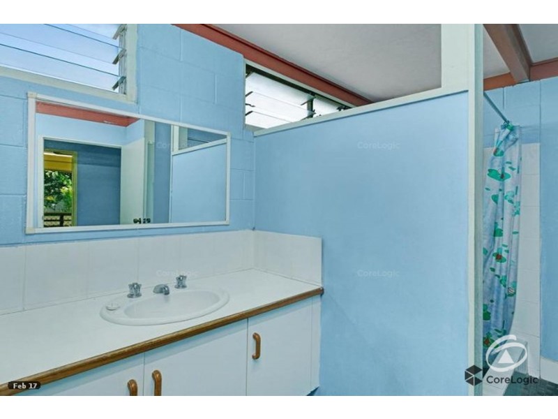 1/536 Varley Street, Yorkeys Knob QLD 4878