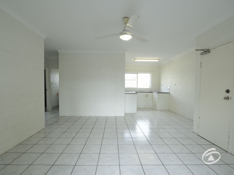 12/52 Pease Street, Manoora QLD 4870