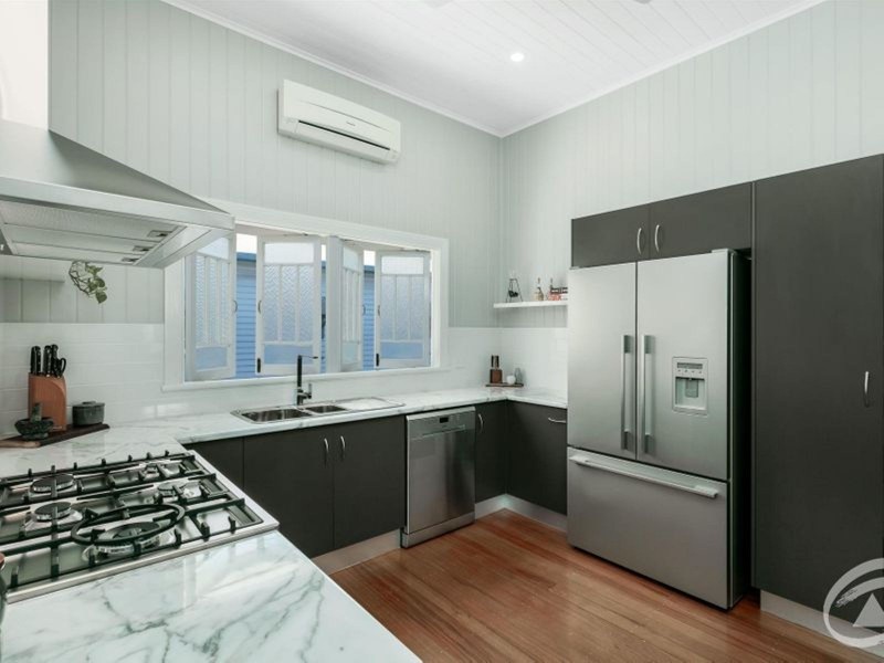 25A Cairns Street, Cairns North QLD 4870